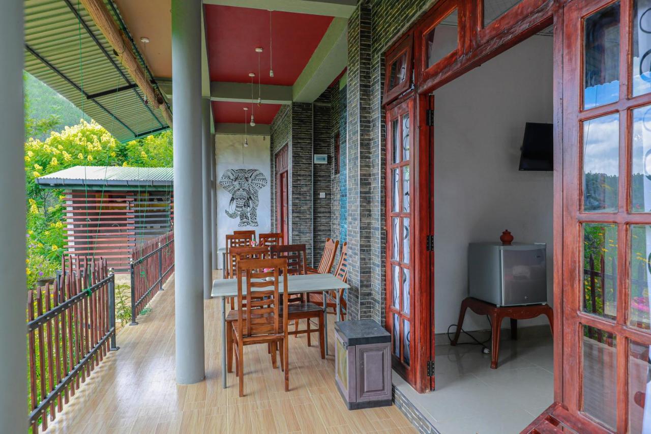 Zircon Ella Bed & Breakfast ภายนอก รูปภาพ
