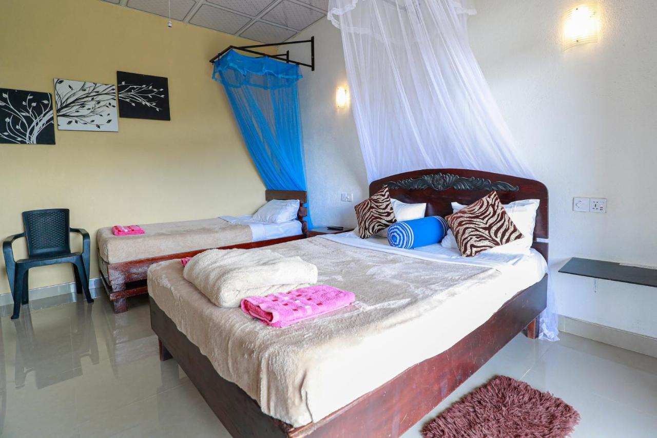 Zircon Ella Bed & Breakfast ภายนอก รูปภาพ