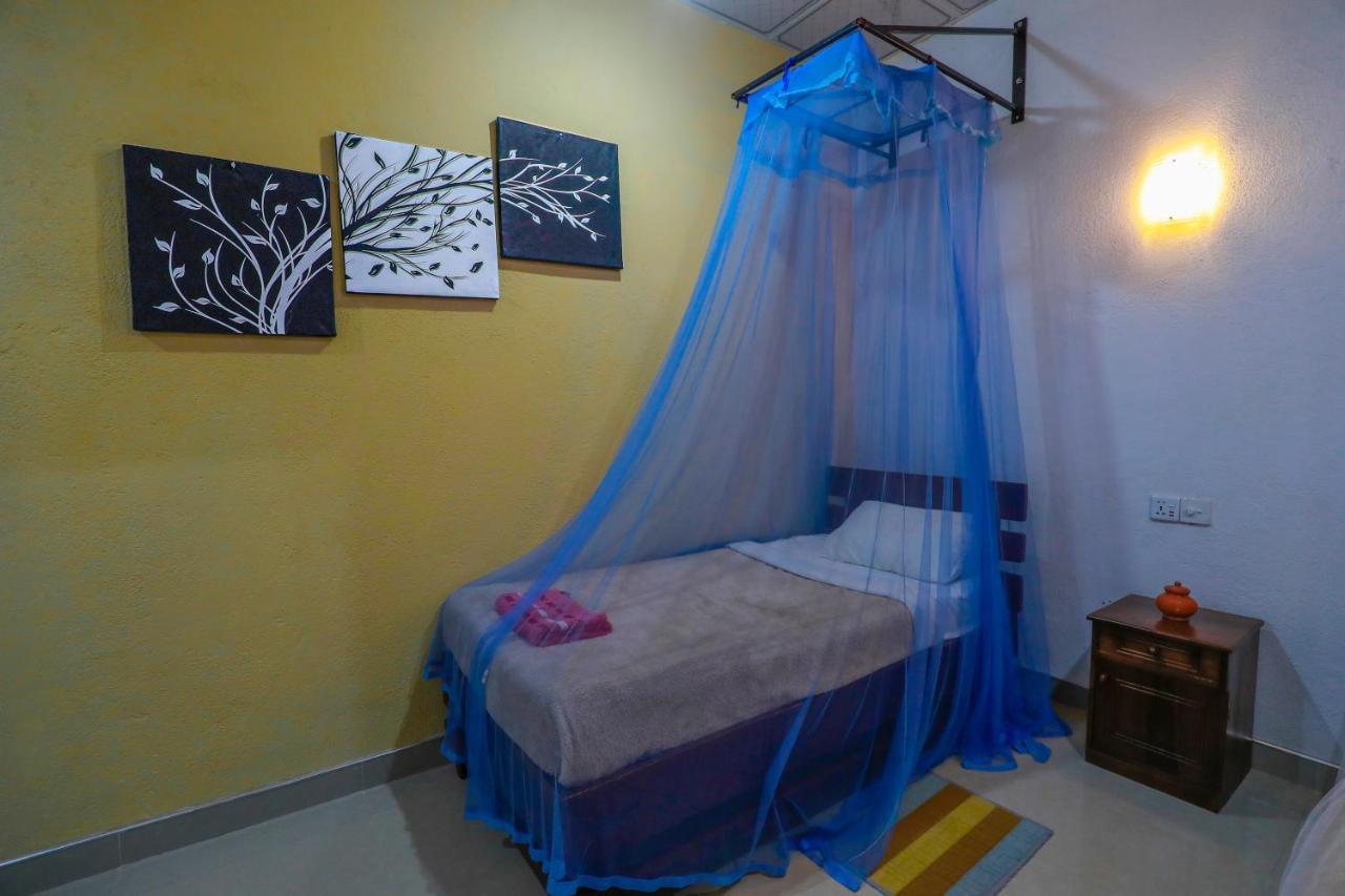 Zircon Ella Bed & Breakfast ภายนอก รูปภาพ